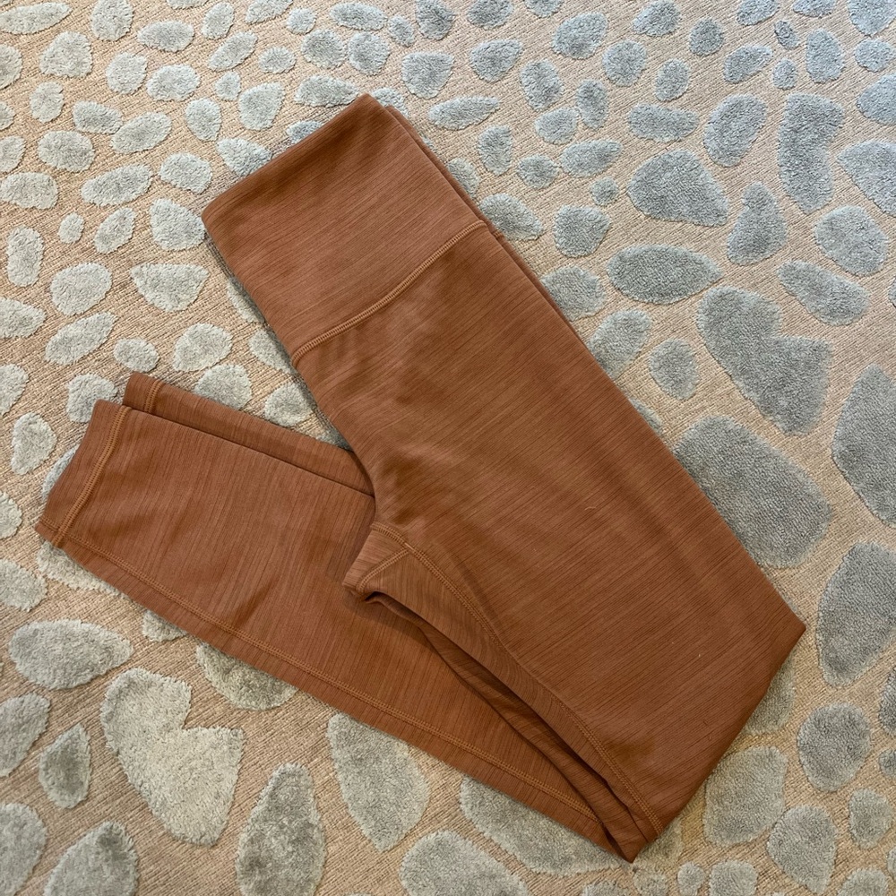 Athleta Elation 7/8 Tight - XST- EUC